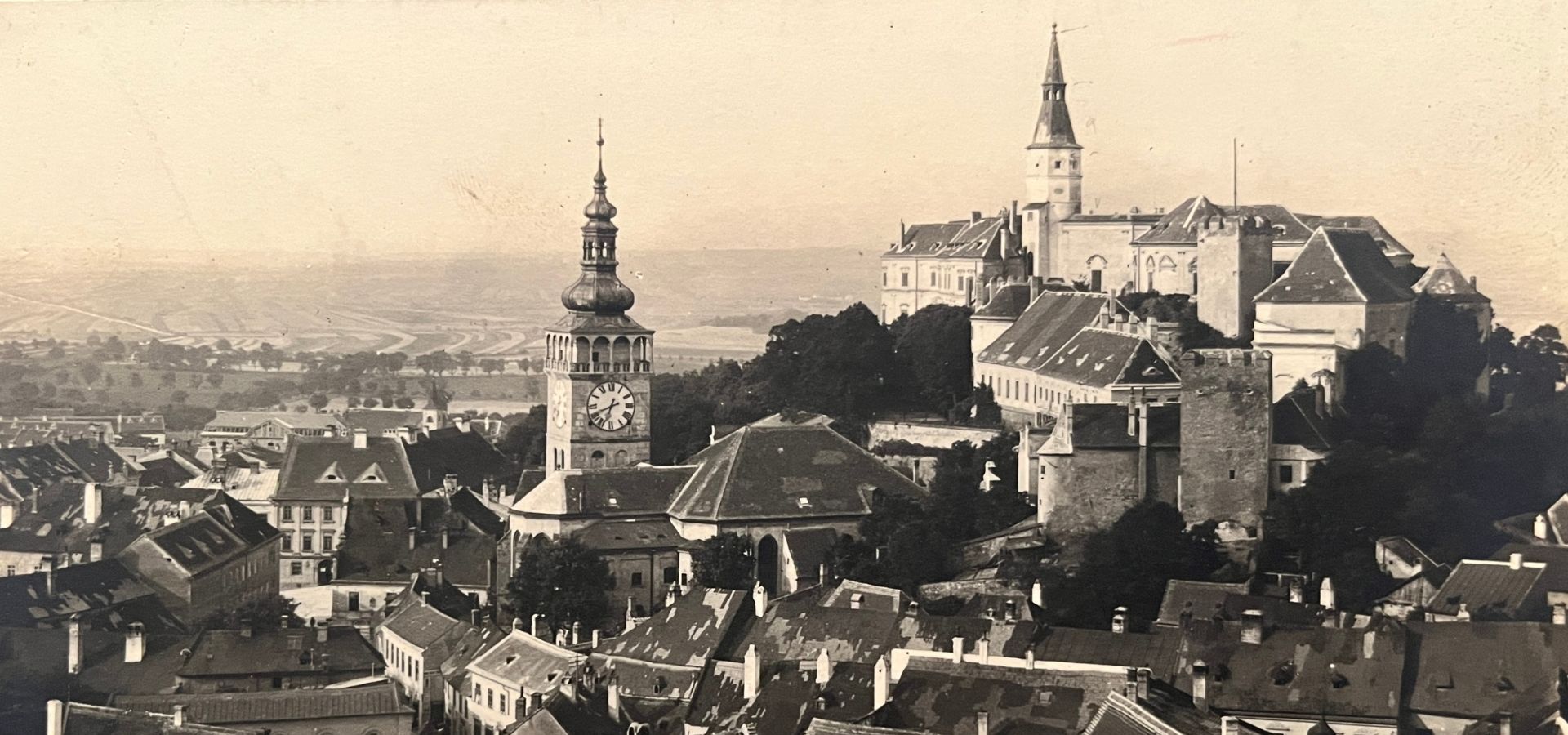 Přednáška „Mikulov/Nikolsburg 1926 – Příběhy jednoho města“