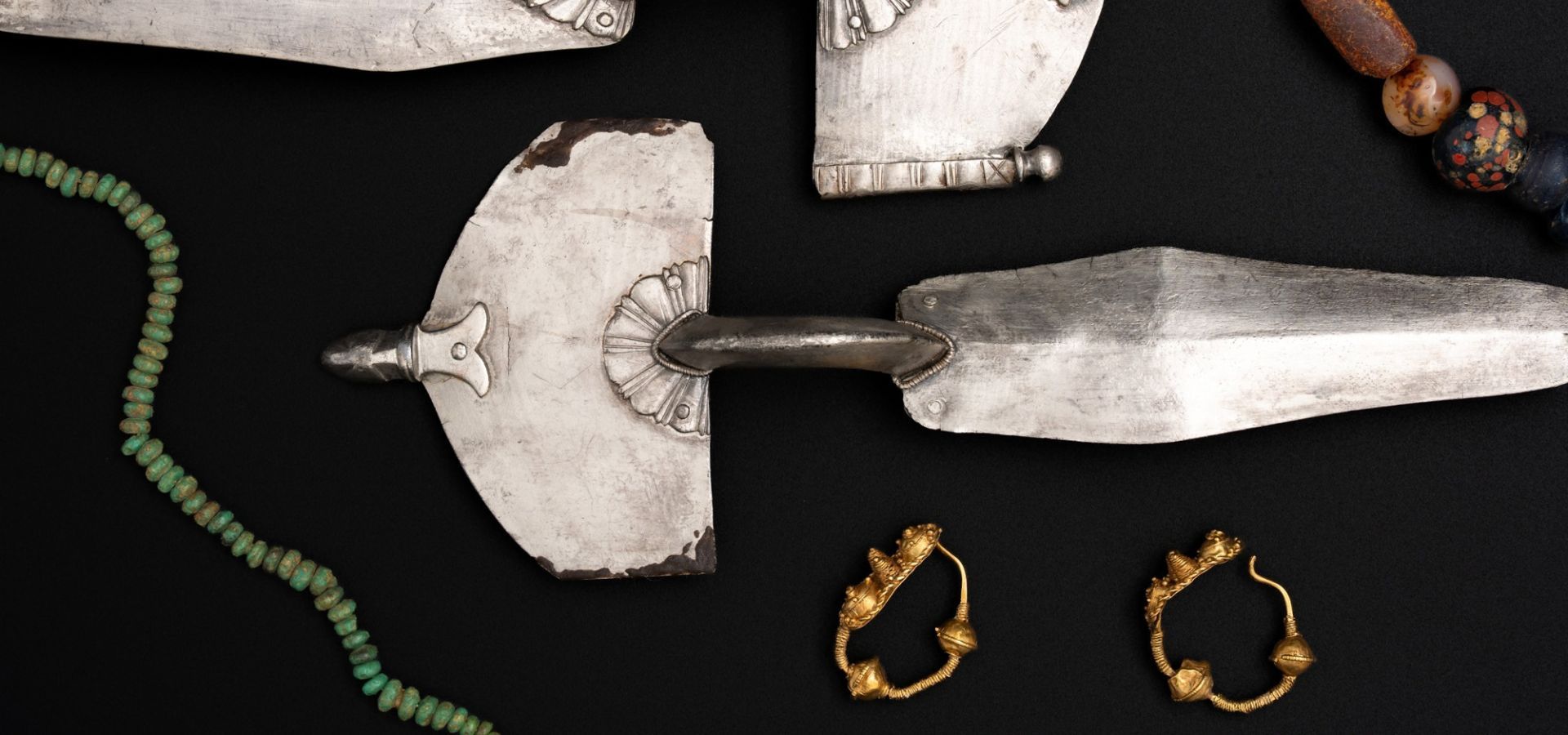 Mezinárodní den archeologie: Zlato, stříbro, drahé kamení